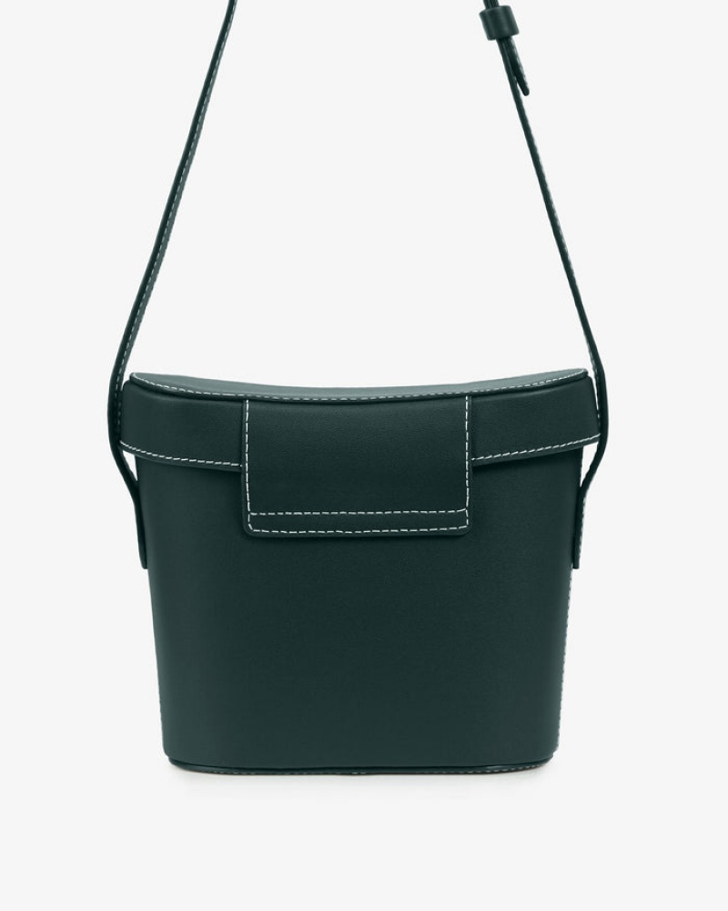 Women's Strathberry Safari Shoulder Bags Green | 1804529-FX